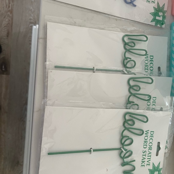 Miscellaneous items - Picture 3 of 7